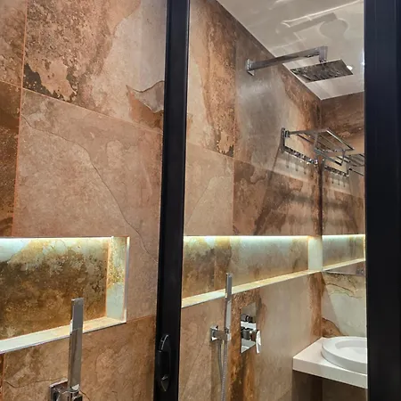 Apartment Azure Luxe 1 *
